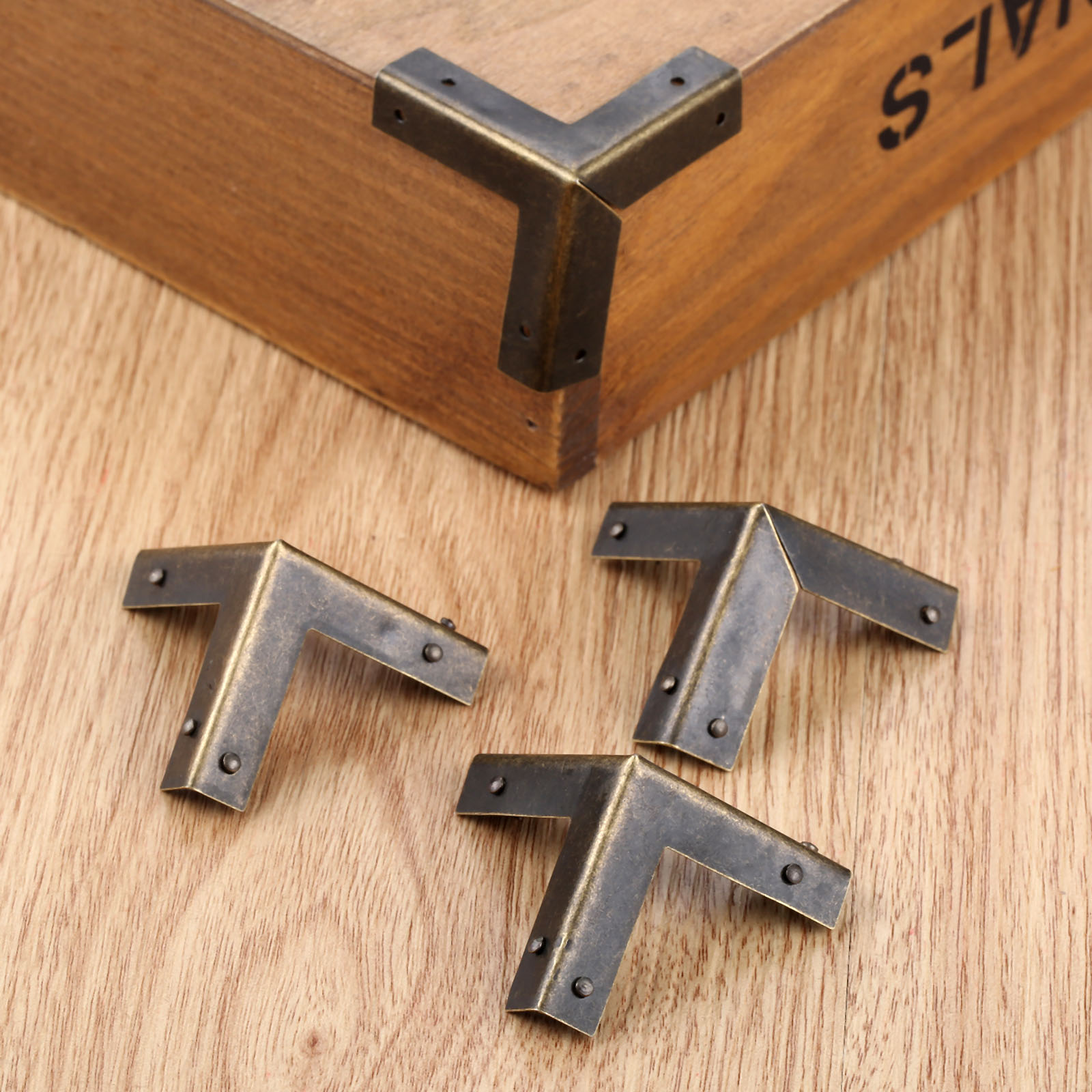 Furniture Hardware Wood - DRELD 4 Đồng Cổ Bịt Góc